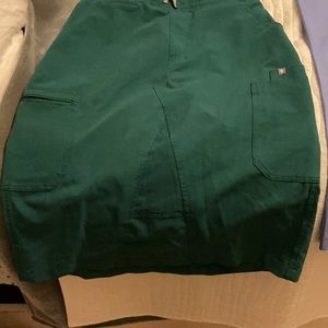 FIGS Small yola Hunter Green Scrub Skirt
